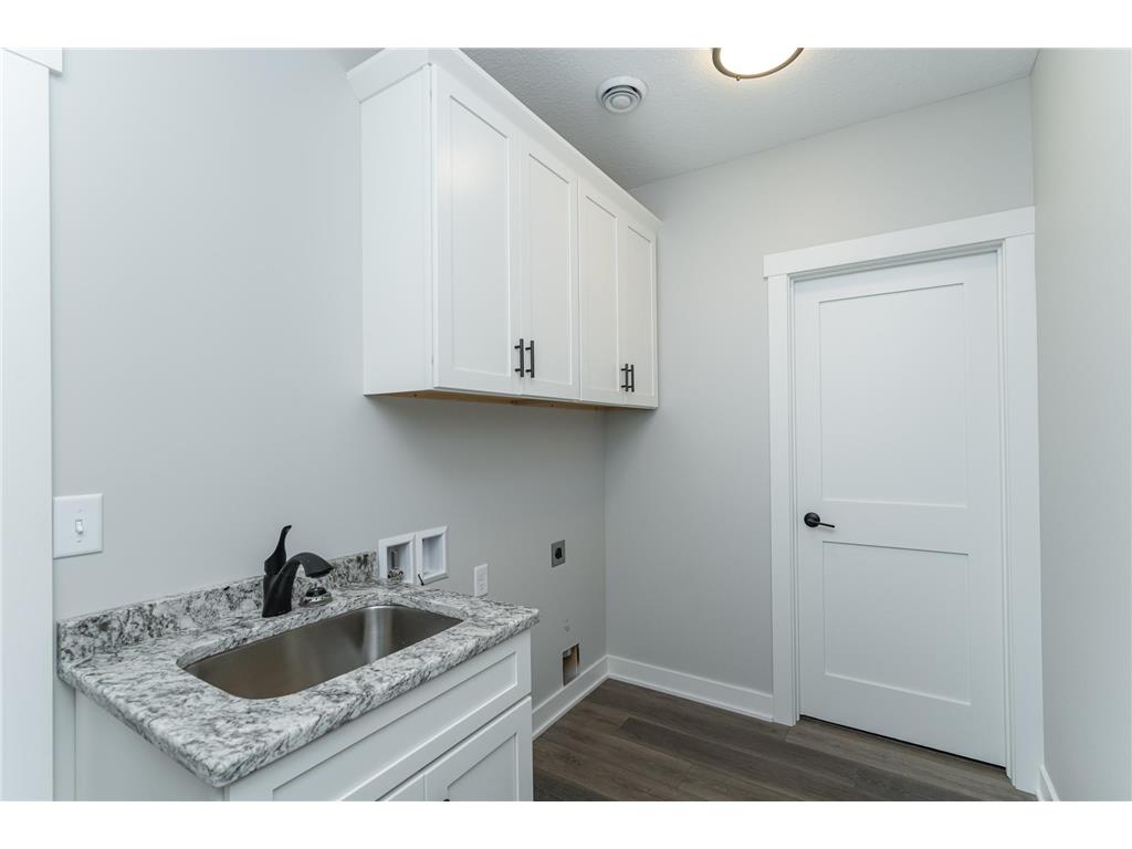 885 Picadilly Lane NW Rochester MN 55901 6626077 image21