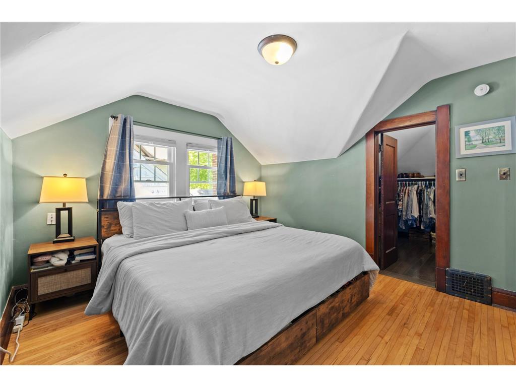 885 Portland Avenue Saint Paul MN 55104 7072595 image23