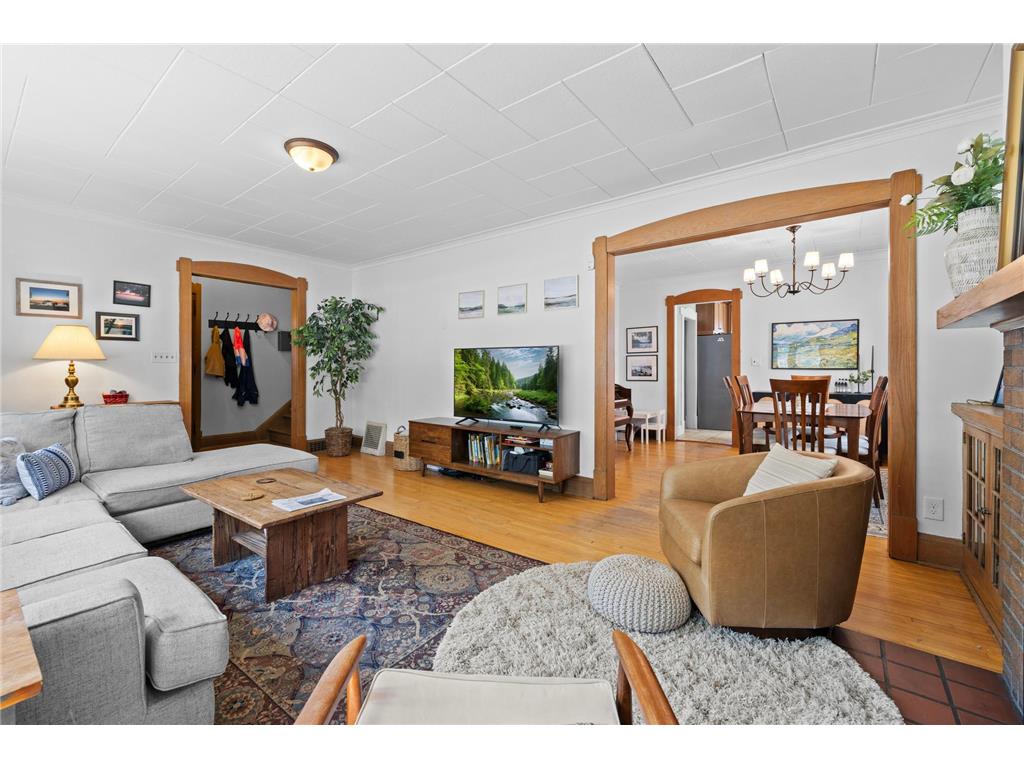 885 Portland Avenue Saint Paul MN 55104 7072595 image6