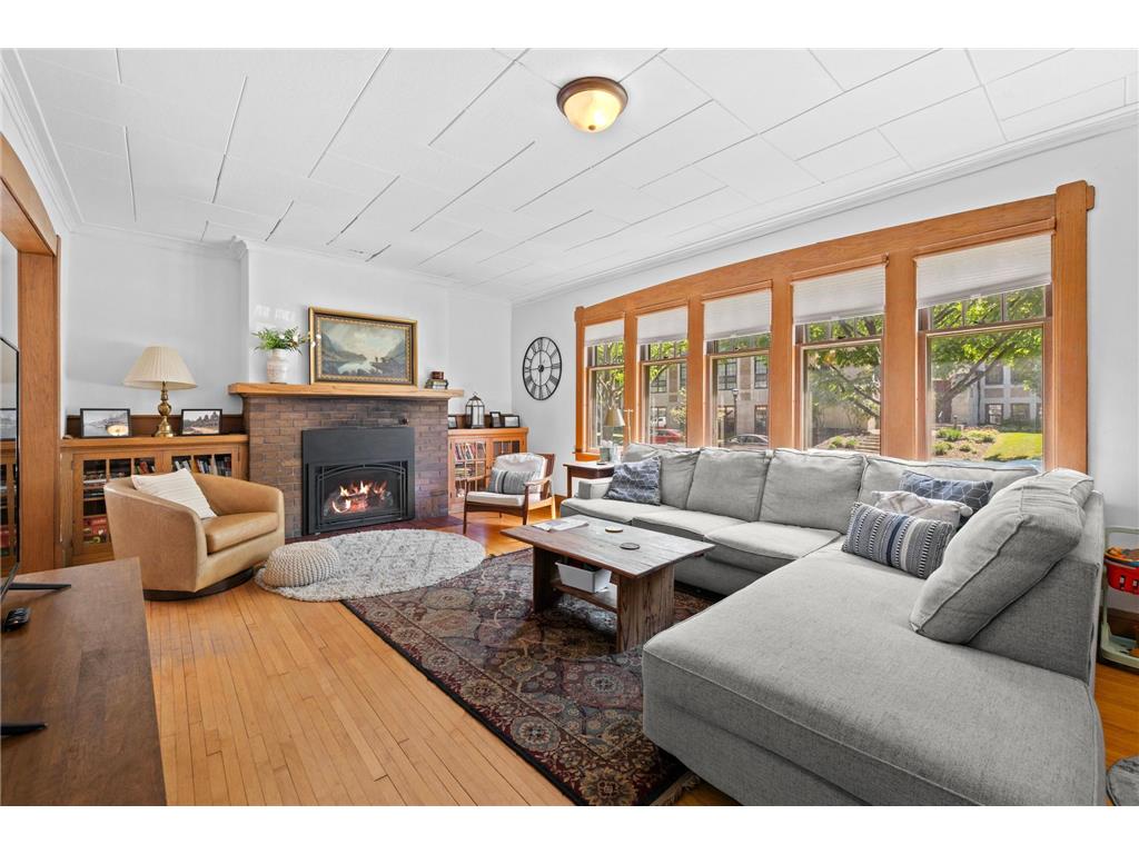 885 Portland Avenue Saint Paul MN 55104 7072595 image8