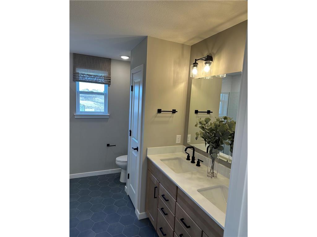 8852 63rd Street S Cottage Grove MN 55016 7075752 image11
