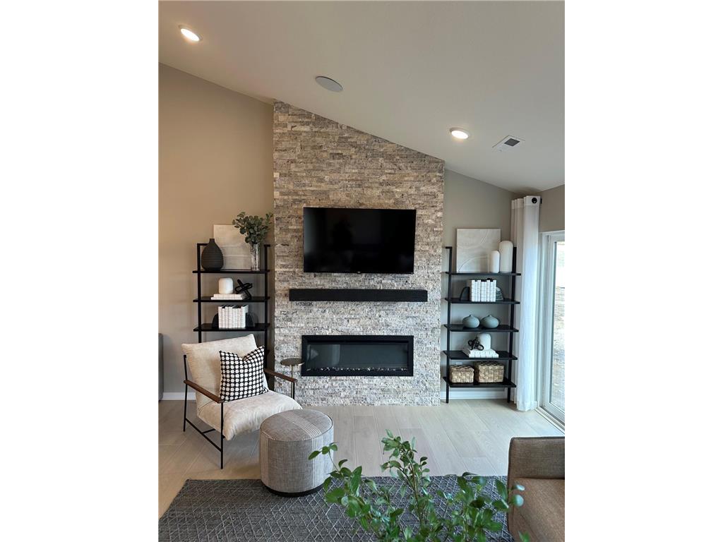 8852 63rd Street S Cottage Grove MN 55016 7075752 image3