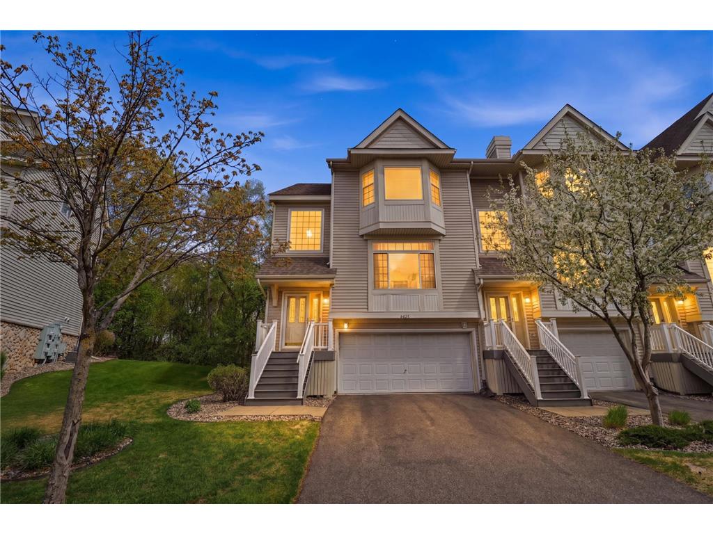 8852 Brunell Way Inver Grove Heights MN 55076 7055524 image1