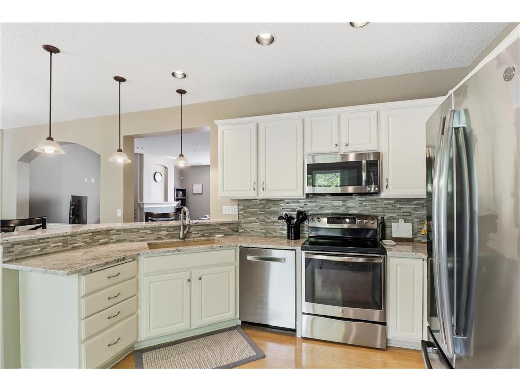 8852 Brunell Way Inver Grove Heights MN 55076 7055524 image8