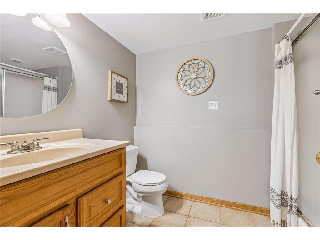 8852 Rainier Drive Woodbury MN 55125 7038771 image18