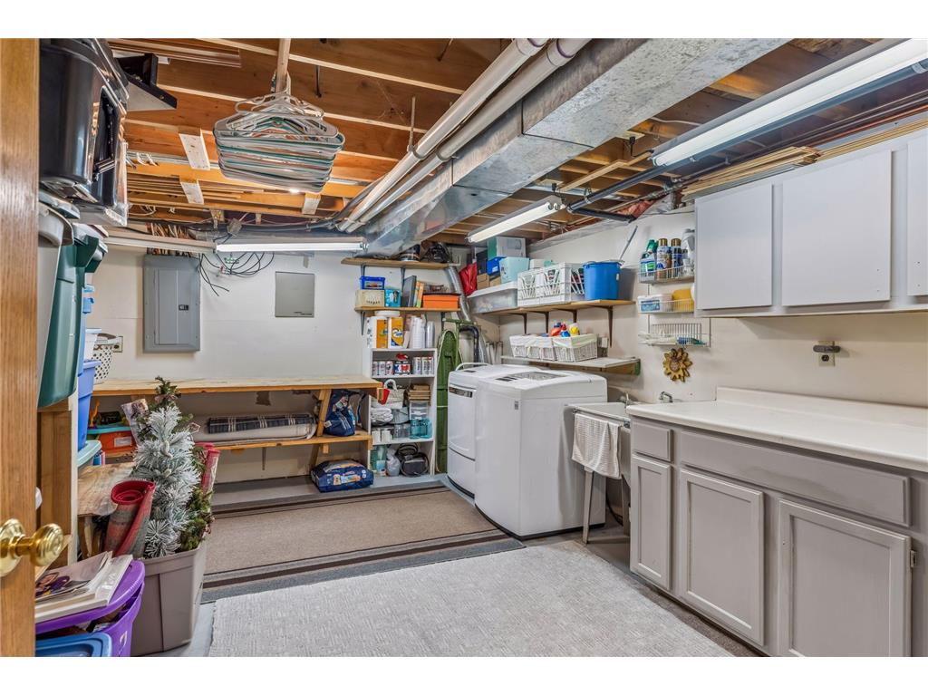 8852 Rainier Drive Woodbury MN 55125 7038771 image20