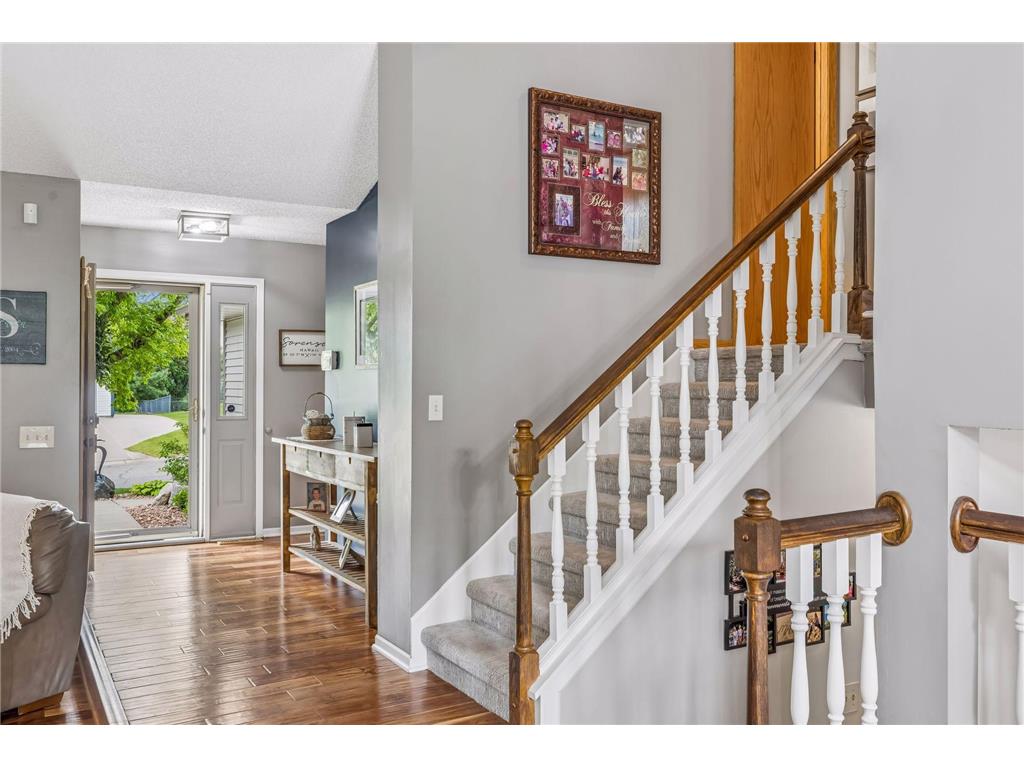 8852 Rainier Drive Woodbury MN 55125 7038771 image3