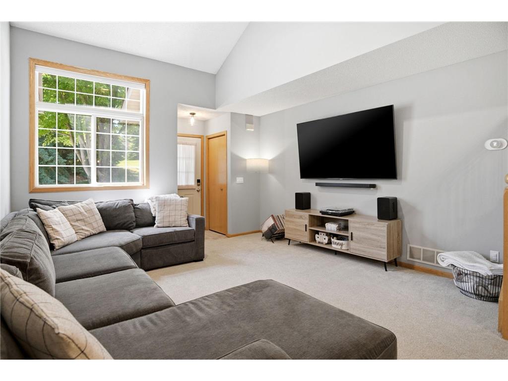 8854 Spring Lane Woodbury MN 55125 7095324 image11