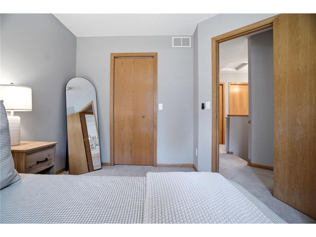 8854 Spring Lane Woodbury MN 55125 7095324 image25