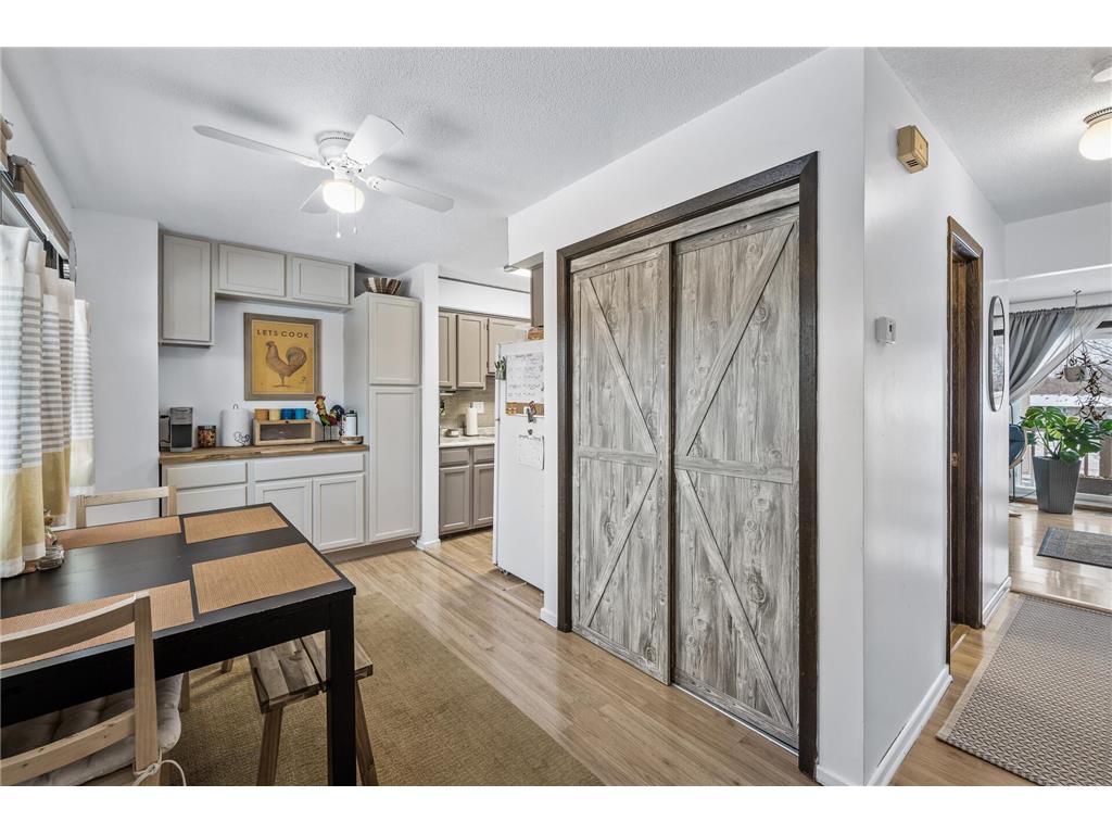 8857 42nd Avenue N New Hope MN 55427 6818365 image3