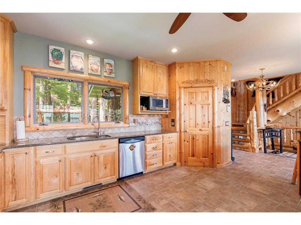 8857 Father Foley Drive Ideal Twp MN 56474 - Whitefish Lake 7081557 image17