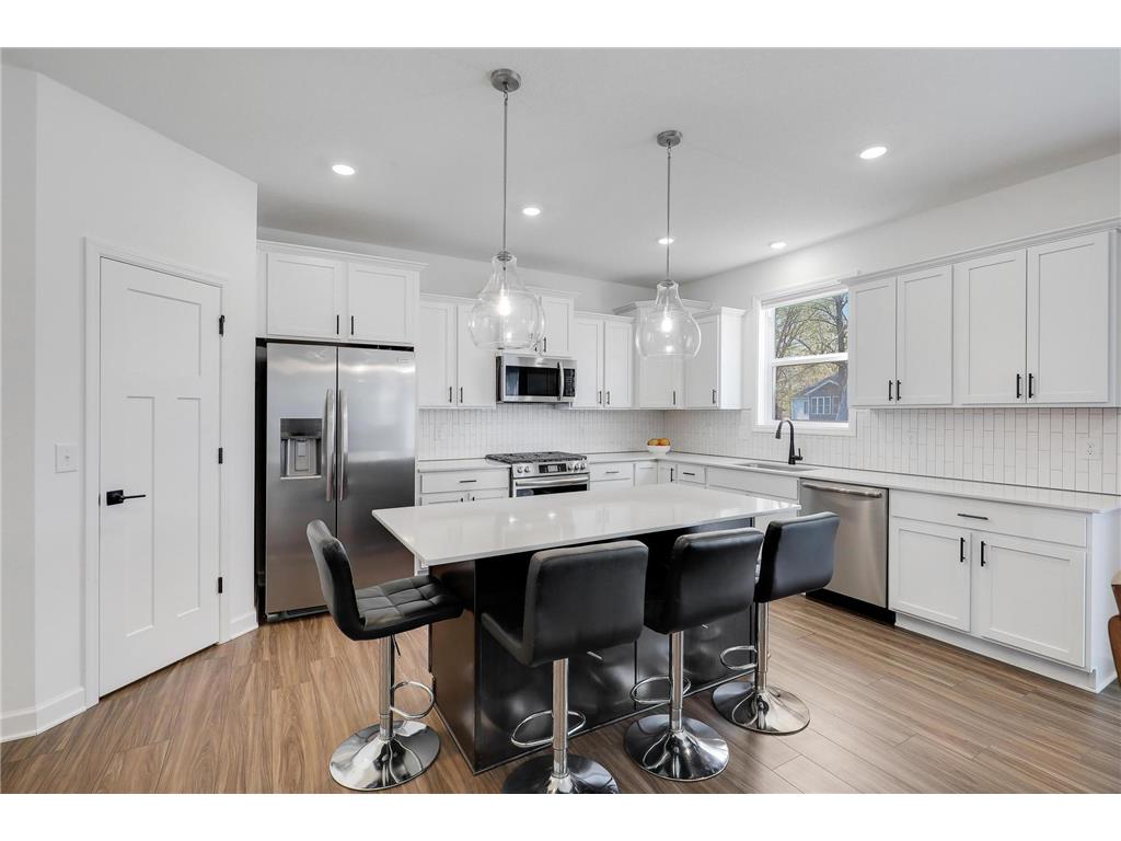 8859 Foust Lane Rockford MN 55373 7066998 image15
