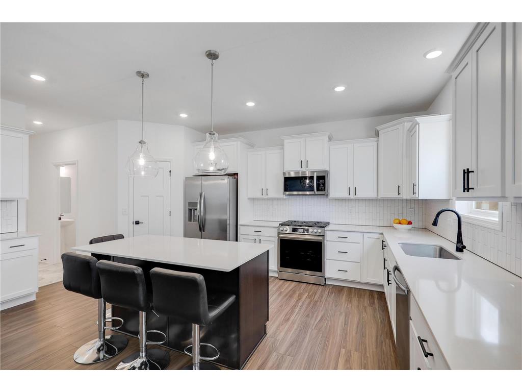 8859 Foust Lane Rockford MN 55373 7066998 image16