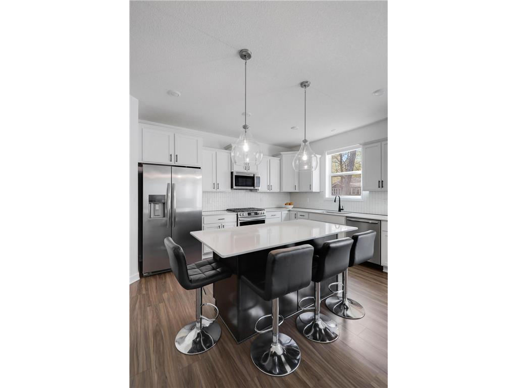 8859 Foust Lane Rockford MN 55373 7066998 image17