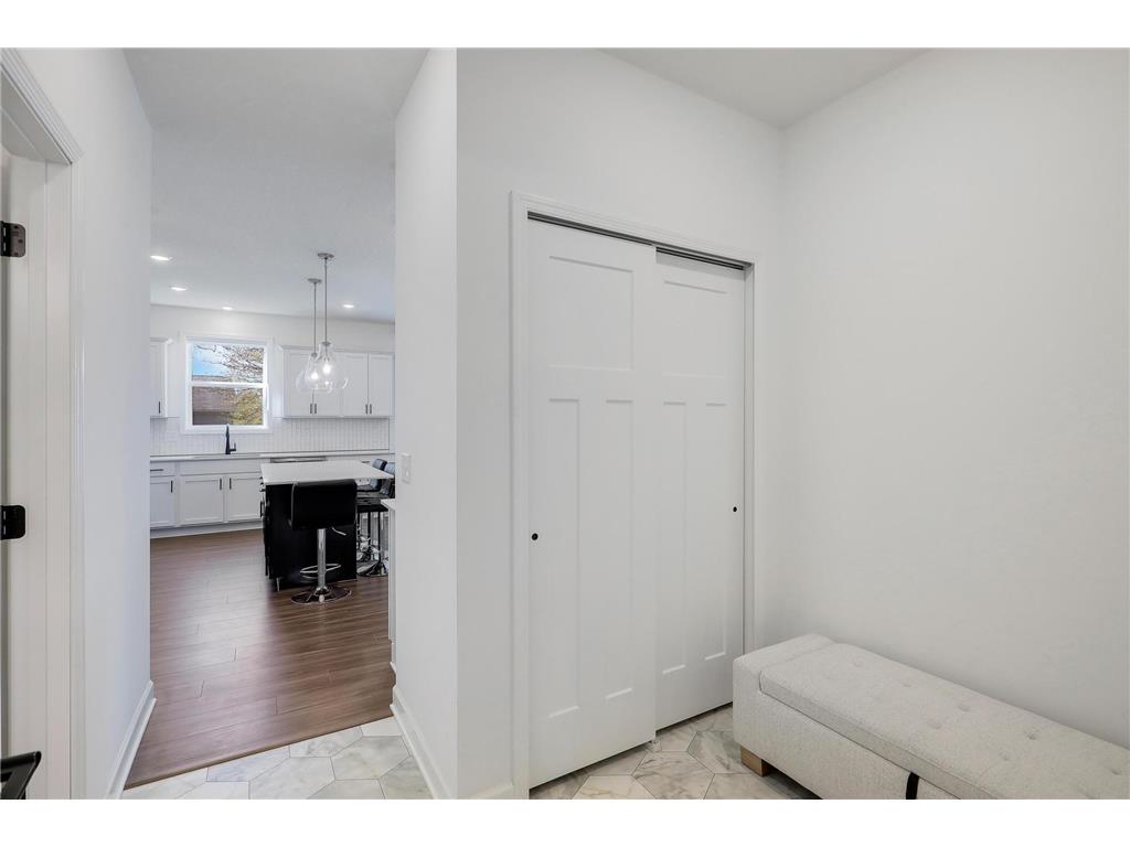 8859 Foust Lane Rockford MN 55373 7066998 image30