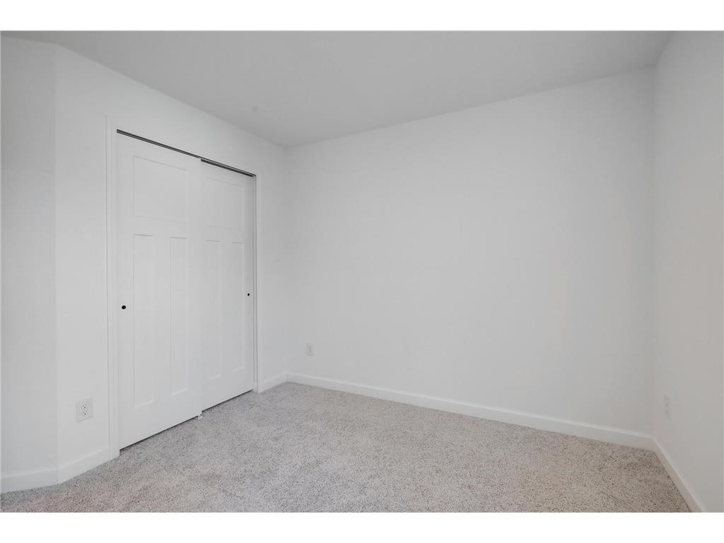8859 Foust Lane Rockford MN 55373 7066998 image49