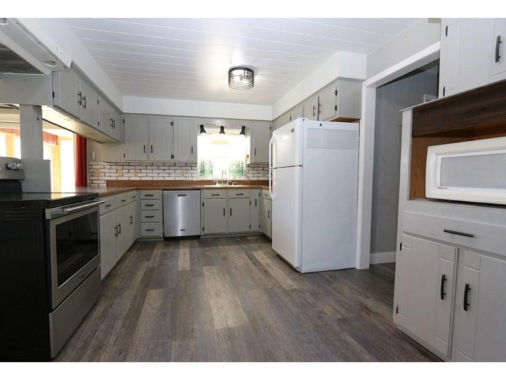 886 2nd Street SE Staples MN 56479 6809271 image8