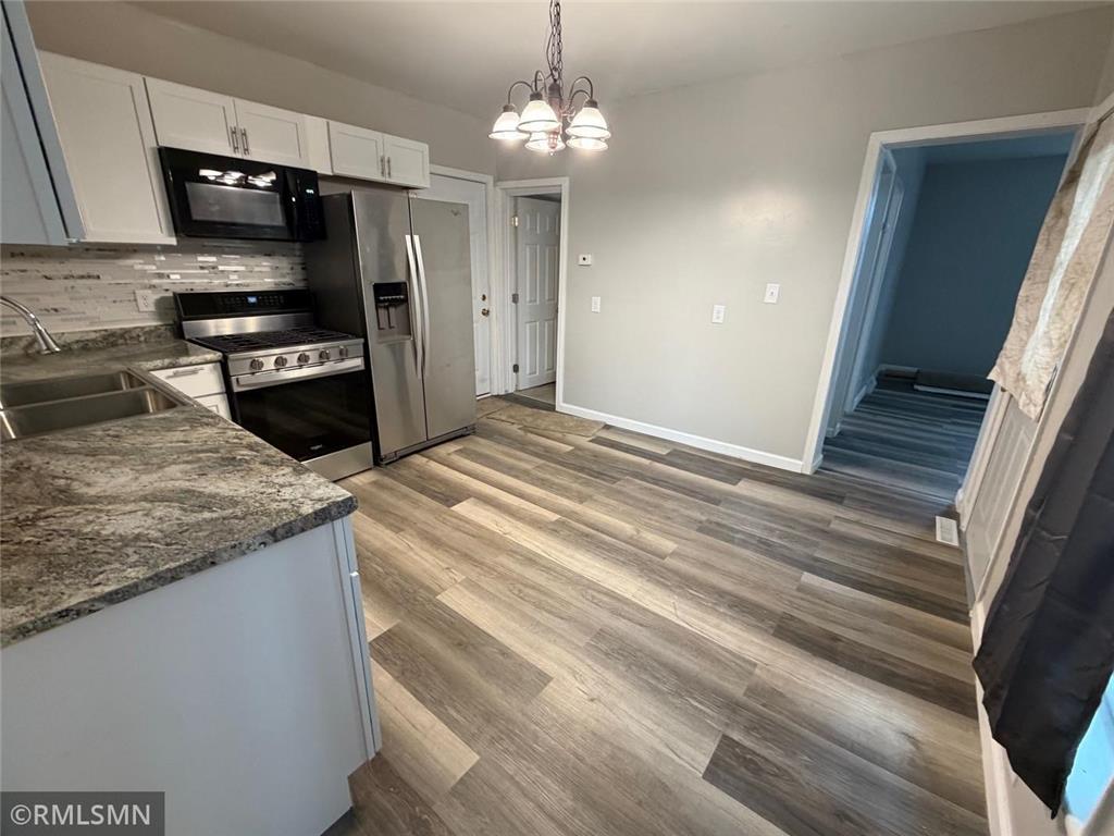 886 Johnson Parkway Saint Paul MN 55106 7071655 image4