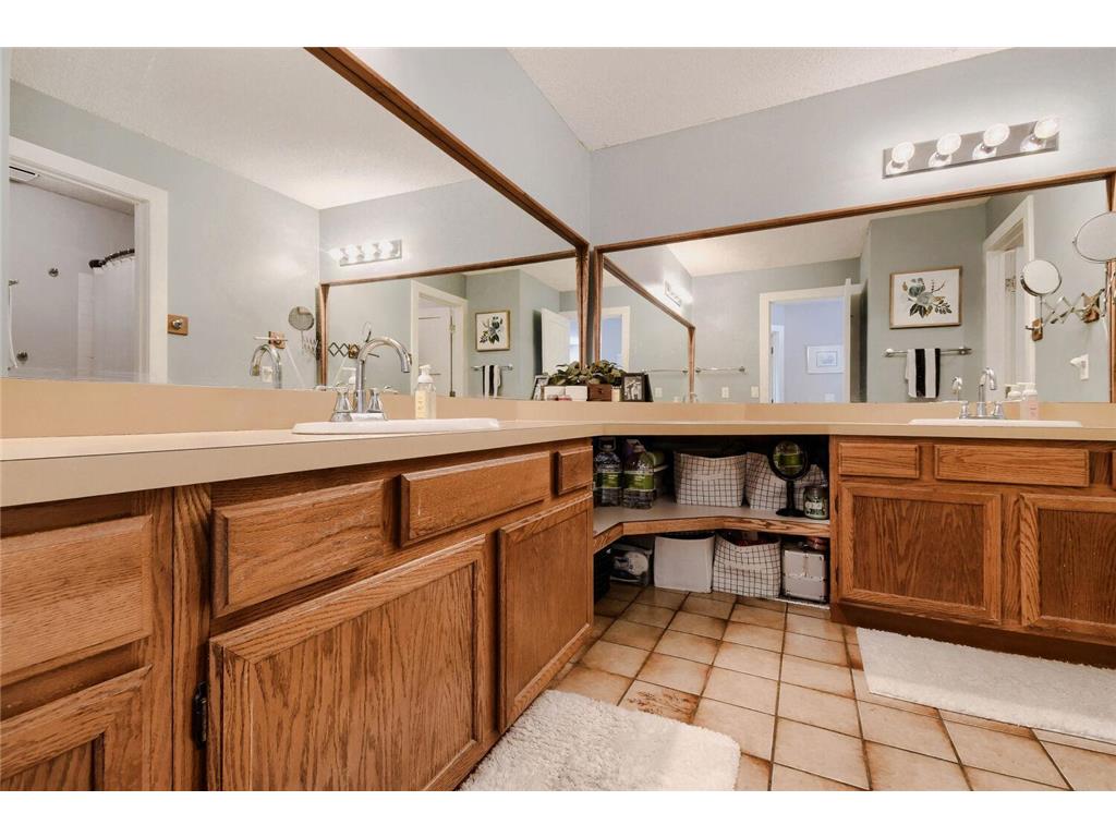8862 Cottonwood Lane N Maple Grove MN 55369 7074985 image15