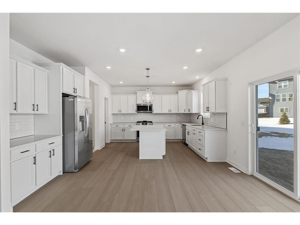 8866 Periwinkle Boulevard Woodbury MN 55129 7020934 image11