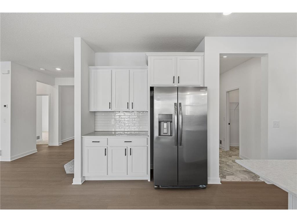 8866 Periwinkle Boulevard Woodbury MN 55129 7020934 image12