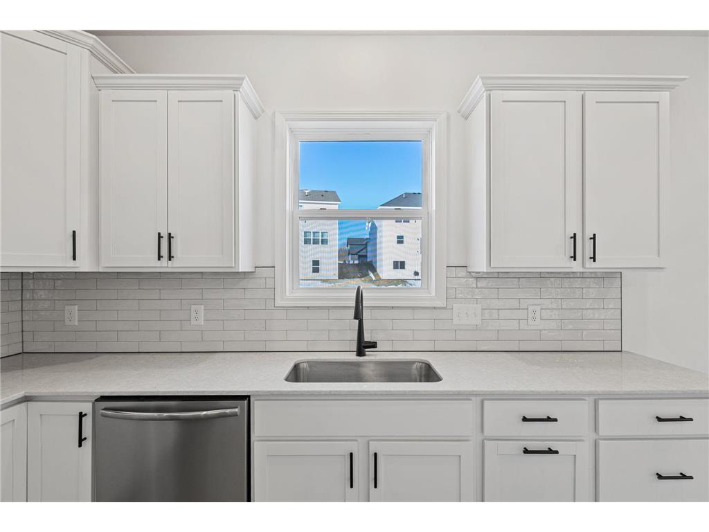 8866 Periwinkle Boulevard Woodbury MN 55129 7020934 image16