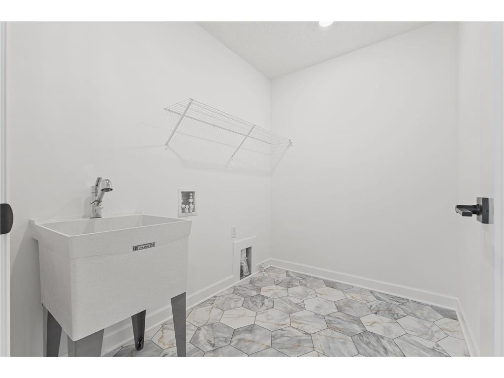 8866 Periwinkle Boulevard Woodbury MN 55129 7020934 image25