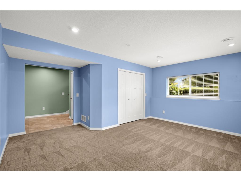 887 Roselyn Drive Victoria MN 55386 7091008 image25