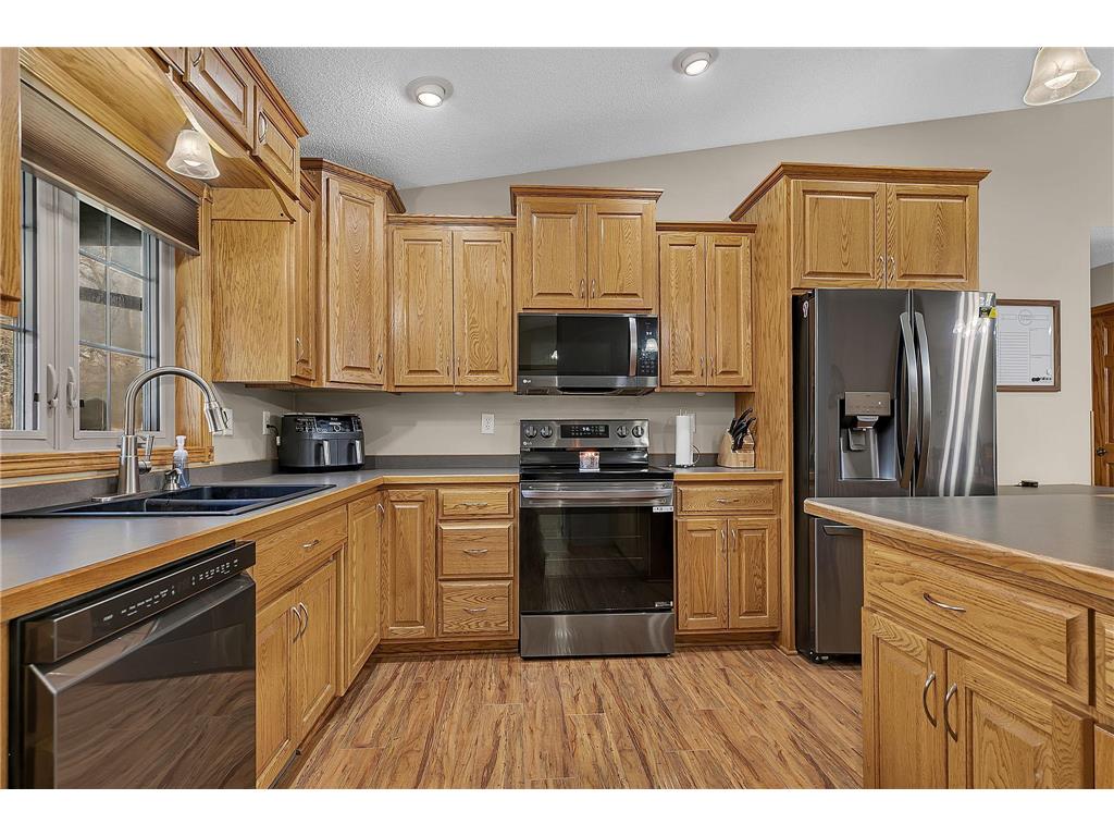 8870 Burton Place NW Watab Twp MN 56367 7038285 image9