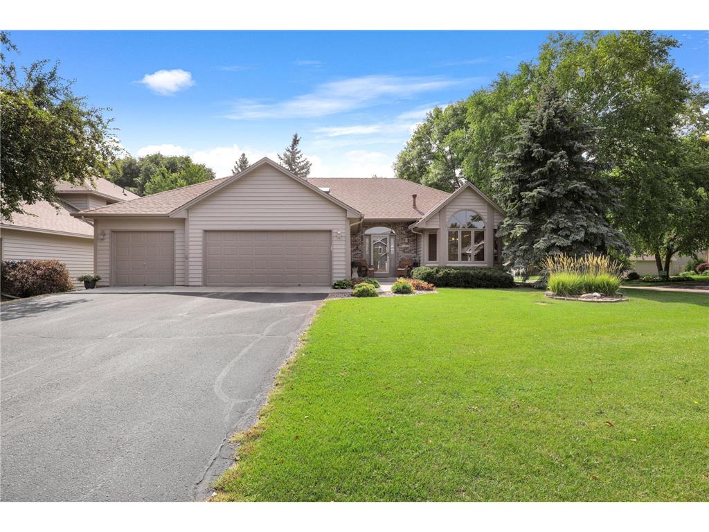 8870 Fountain Lane N Maple Grove MN 55311 6473521 image1