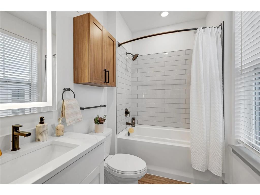 8871 Meridian Trail Woodbury MN 55125 6670604 image16