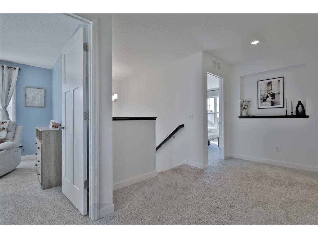 8872 Donax Row Woodbury MN 55129 7062433 image7