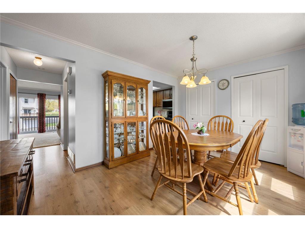 8877 42nd Avenue N New Hope MN 55427 7066358 image13