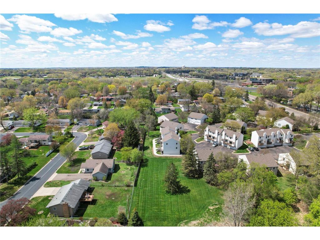 8877 42nd Avenue N New Hope MN 55427 7066358 image2
