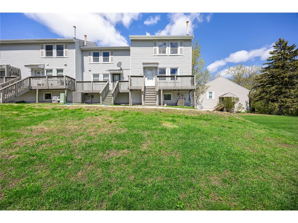 8877 42nd Avenue N New Hope MN 55427 7066358 image30