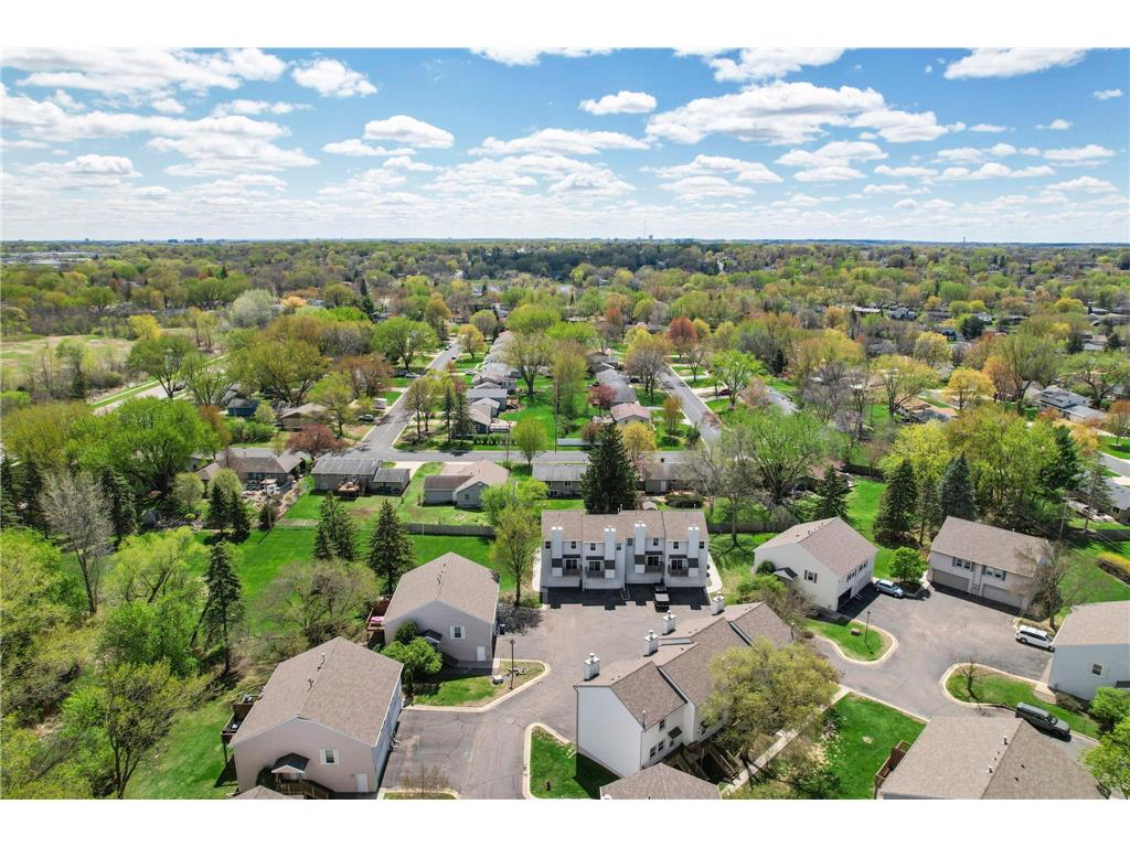 8877 42nd Avenue N New Hope MN 55427 7066358 image36