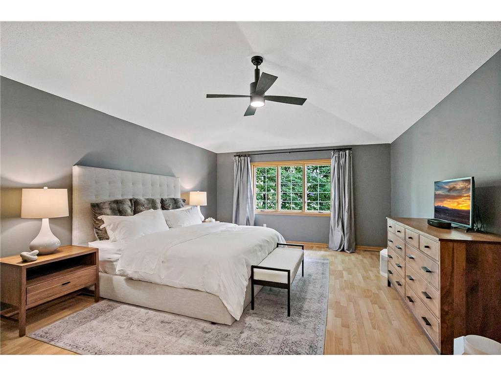8879 Sylvan Ridge Eden Prairie MN 55347 7081204 image22