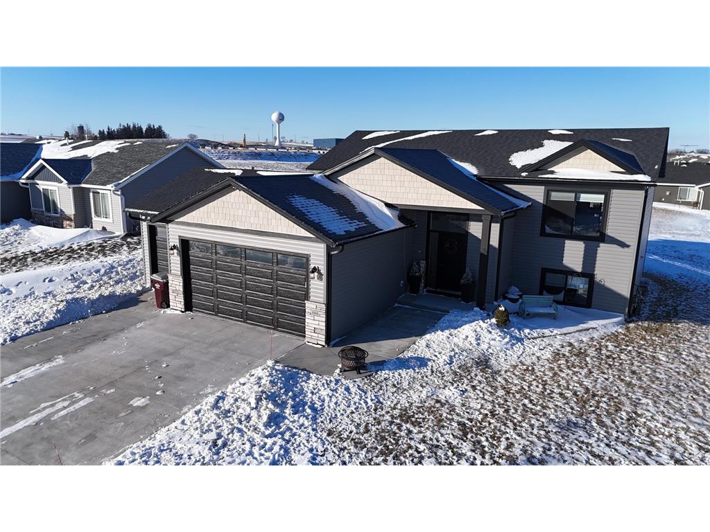 888 7th Avenue Wanamingo MN 55983 7014666 image1