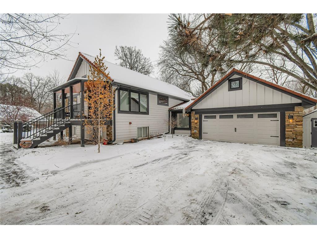 888 Dakota Avenue Orono MN 55356 - Long Lake 6824741 image1