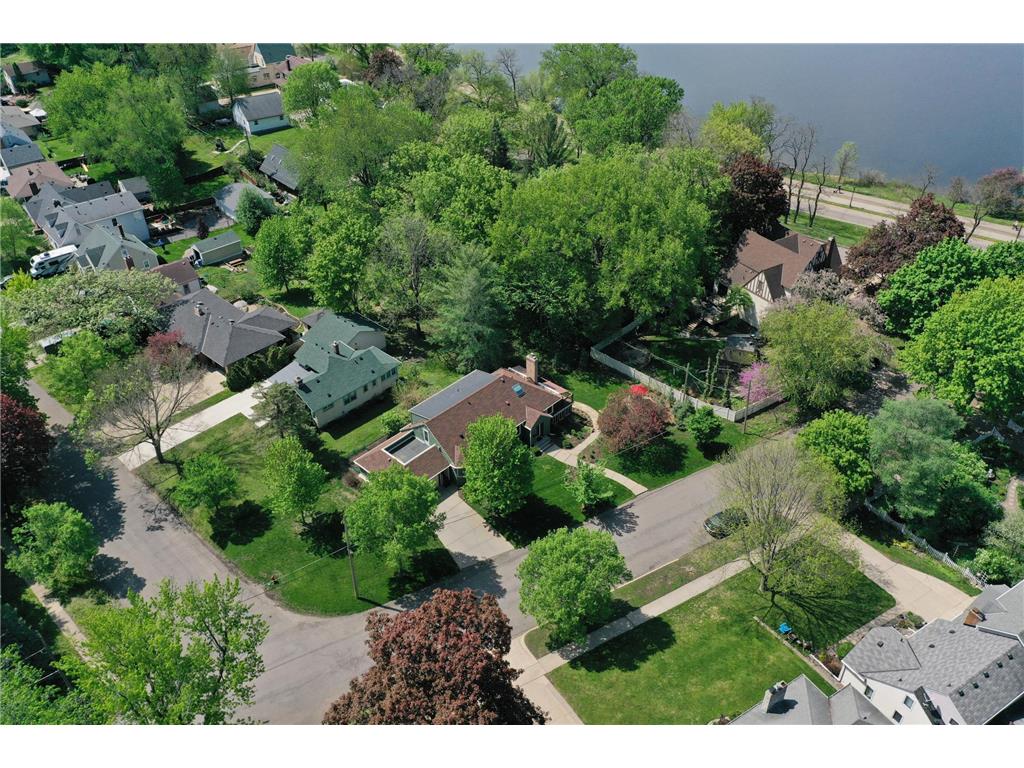 888 Ivy Avenue W Saint Paul MN 55117 - Como Lake 6381550 image1