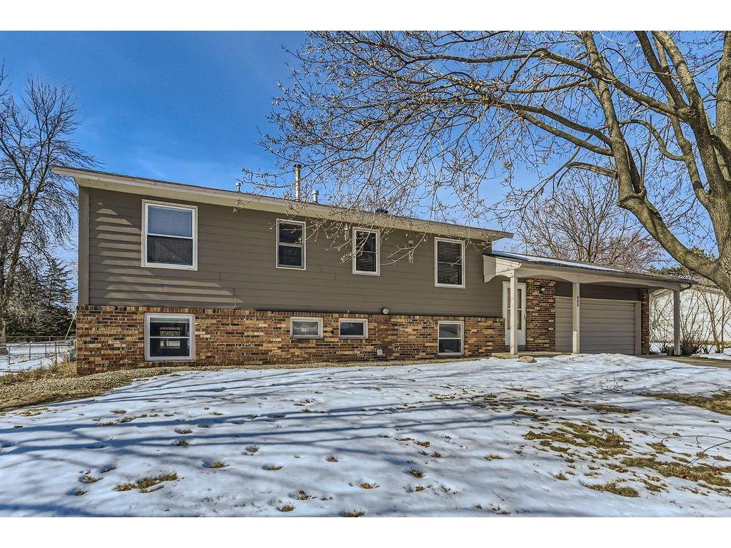 888 Mcintosh Drive Apple Valley MN 55124 6655289 image1