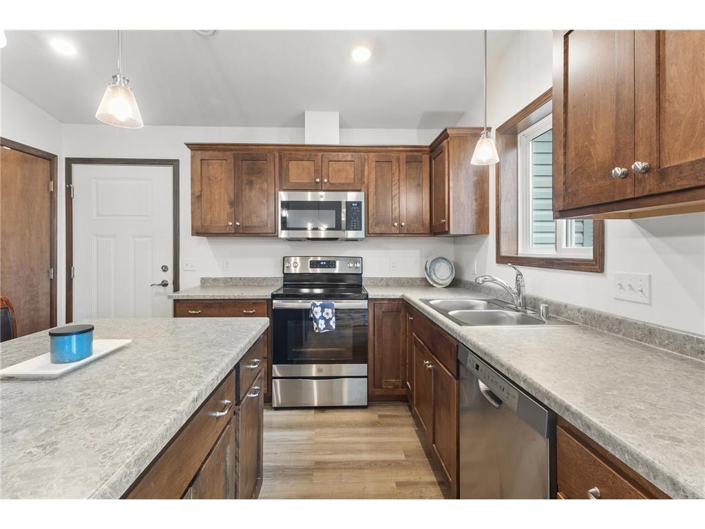 888 Tallgrass Court Wanamingo MN 55983 6751942 image6