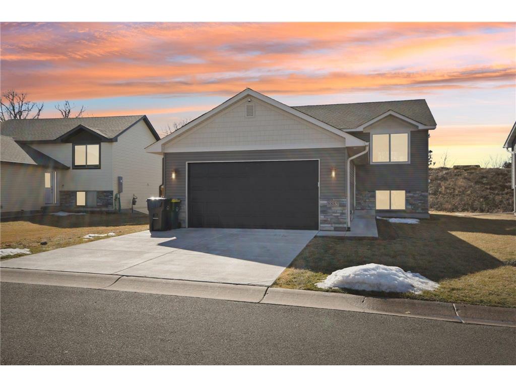 8885 Parkview Circle Chisago City MN 55013 6672011 image1