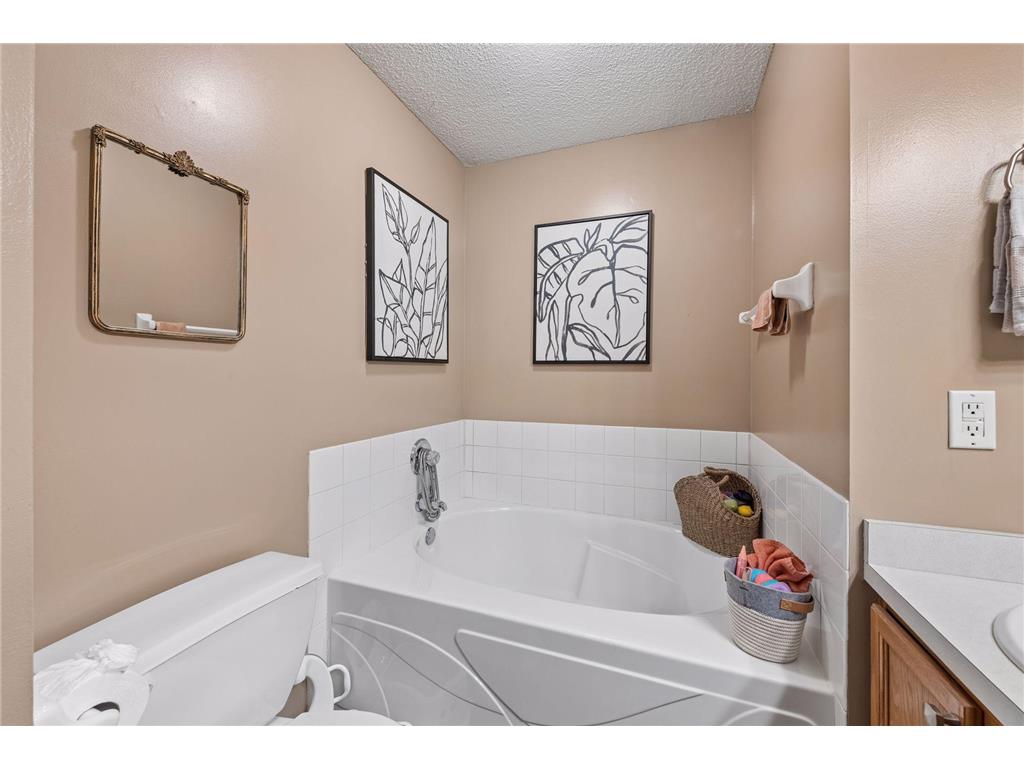 8887 Partridge Road Saint Bonifacius MN 55375 7065495 image25