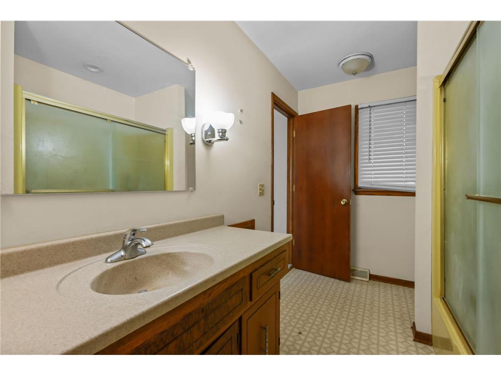 889 Aspen View Circle Hudson WI 54016 6811836 image16