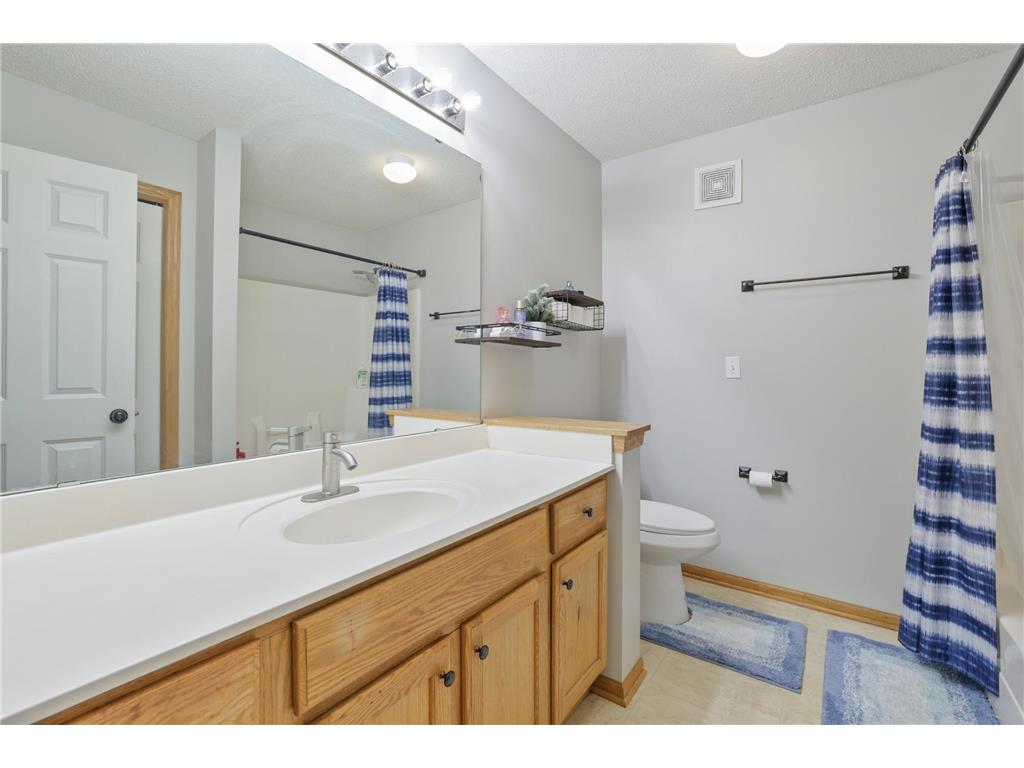8893 Brunell Way #2002 Inver Grove Heights MN 55076 7067536 image19