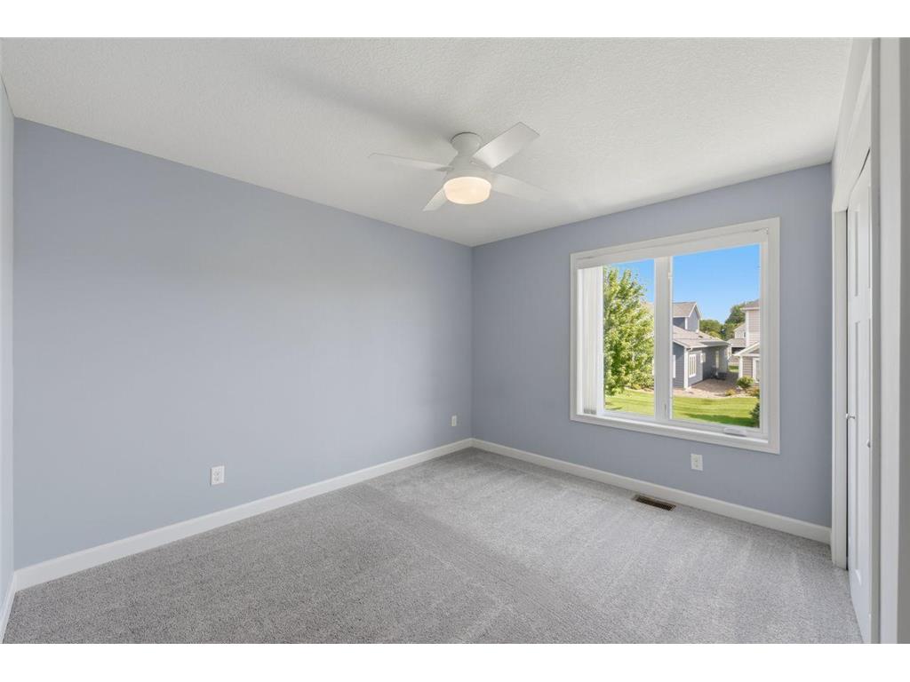 8896 Upper 9th Place N Lake Elmo MN 55042 7107401 image27