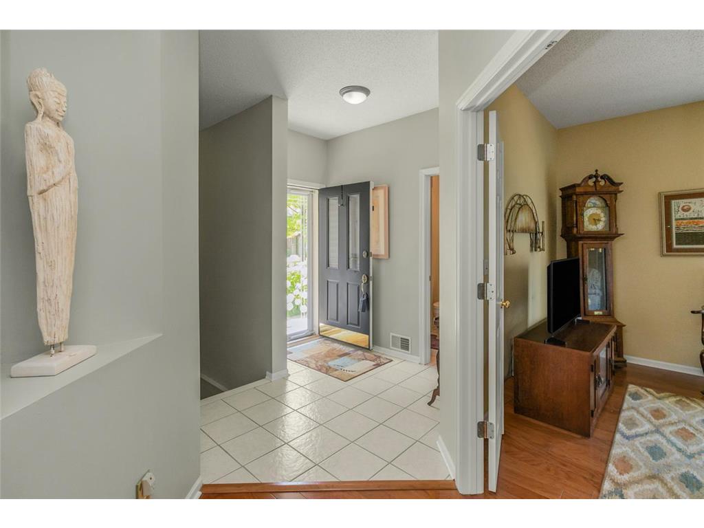 8897 Compton Drive Inver Grove Heights MN 55076 7100497 image4