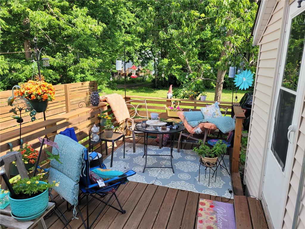 89 Douglas Street Saint Paul MN 55102 6747608 image4