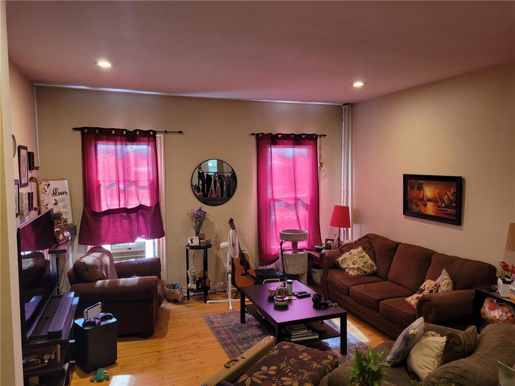 89 Douglas Street Saint Paul MN 55102 6747608 image6